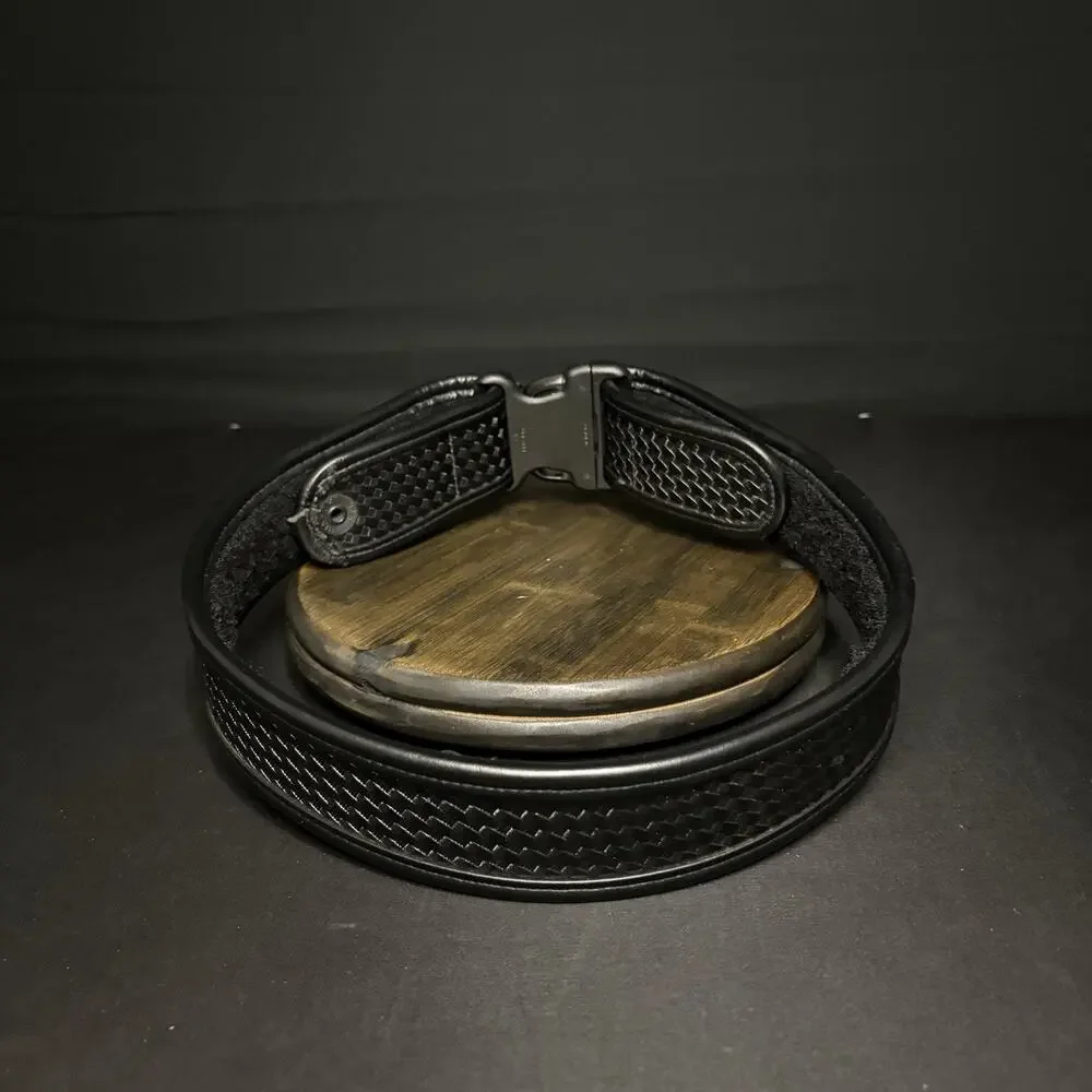 Bianchi 7950 Duty Belt Size Small 28”-32